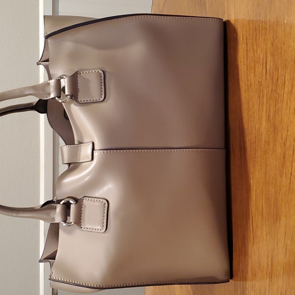 NEW Cristina Sabatini taupe leather bag - Picture 5 of 11